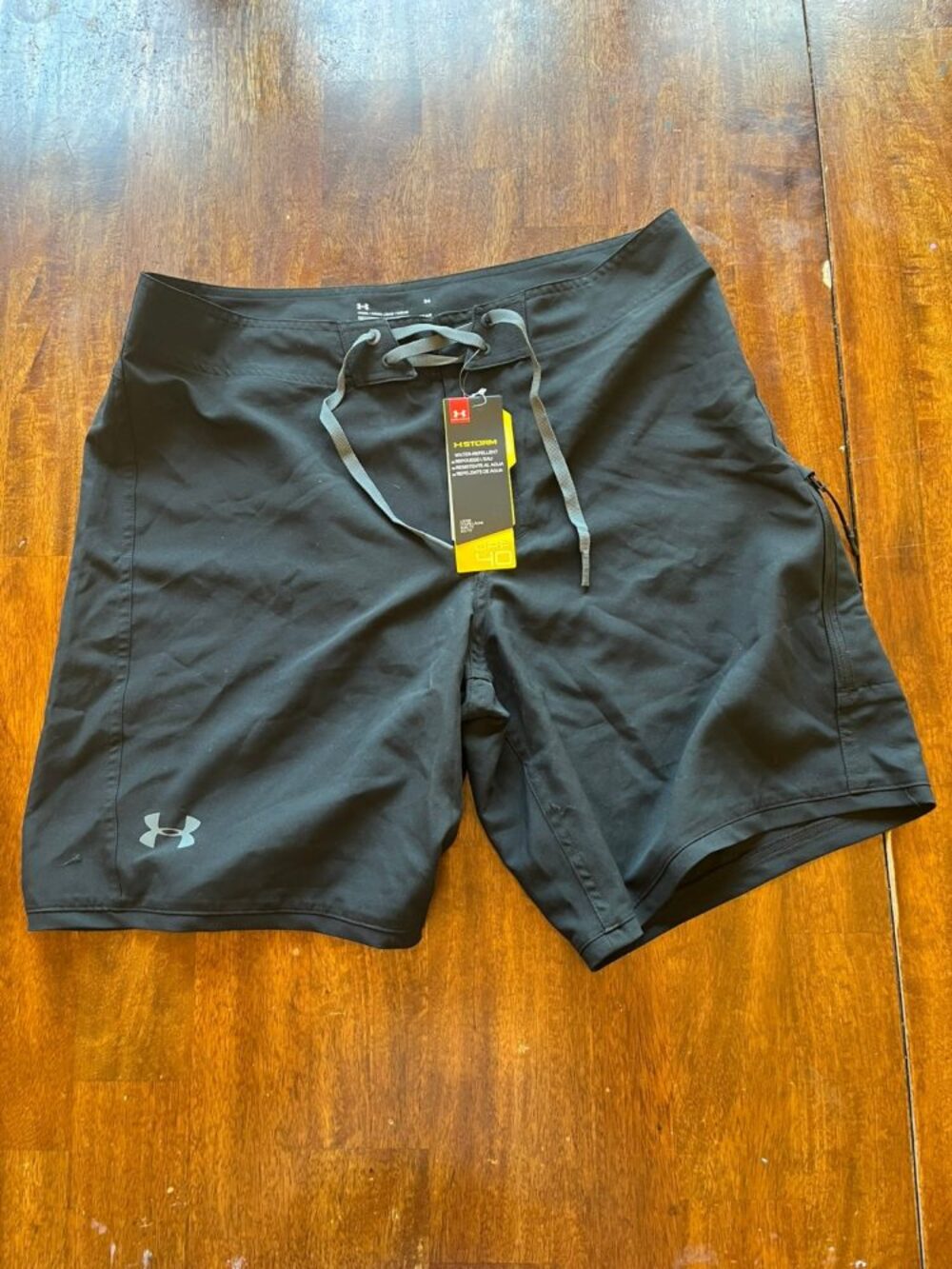Under Armour Storm NWT Board Shorts Black UPF 40 Sz 34